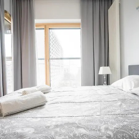 Vipwarsawapartments Diamond Mennica Residence Exterior photo